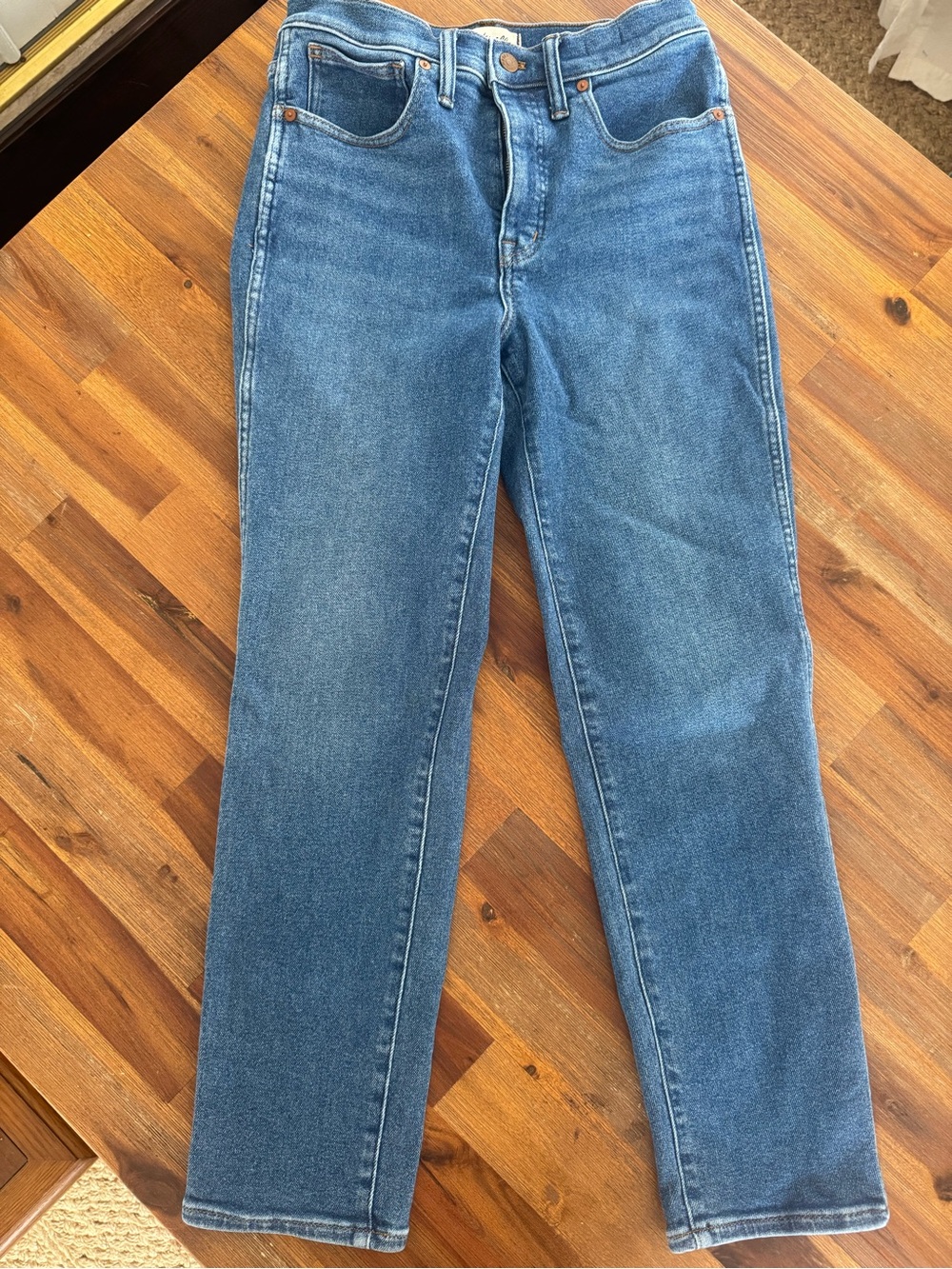 Madewell Straight-Leg Jeans in Medium Blue Wash